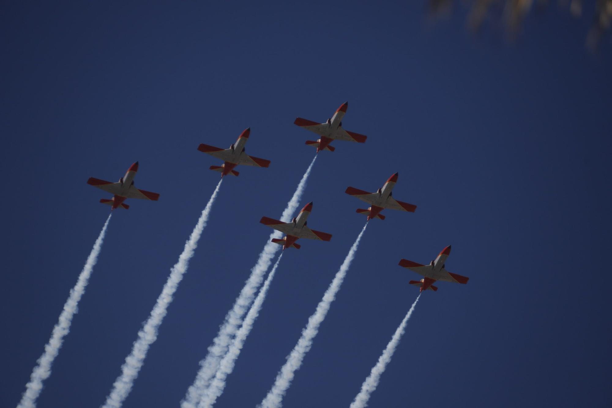 Espectáculo aéreo de Patrulla Águila en Málaga