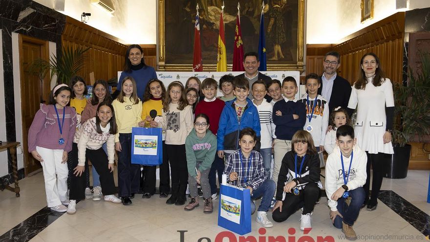 Seis niños y un colegio de Caravaca premiados en el Concurso Digital de Aqualia