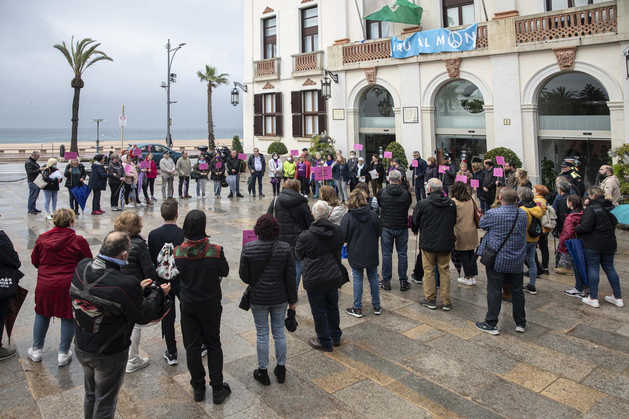 Minut de silenci a Lloret de Mar en rebuig al doble crim