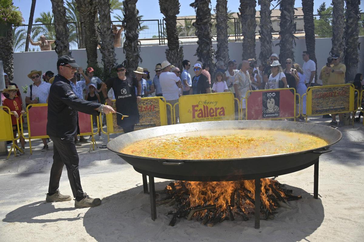 Fiesta del arroz con costra en Elche