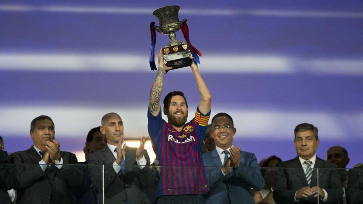 messi-trofeo-ferrandiz