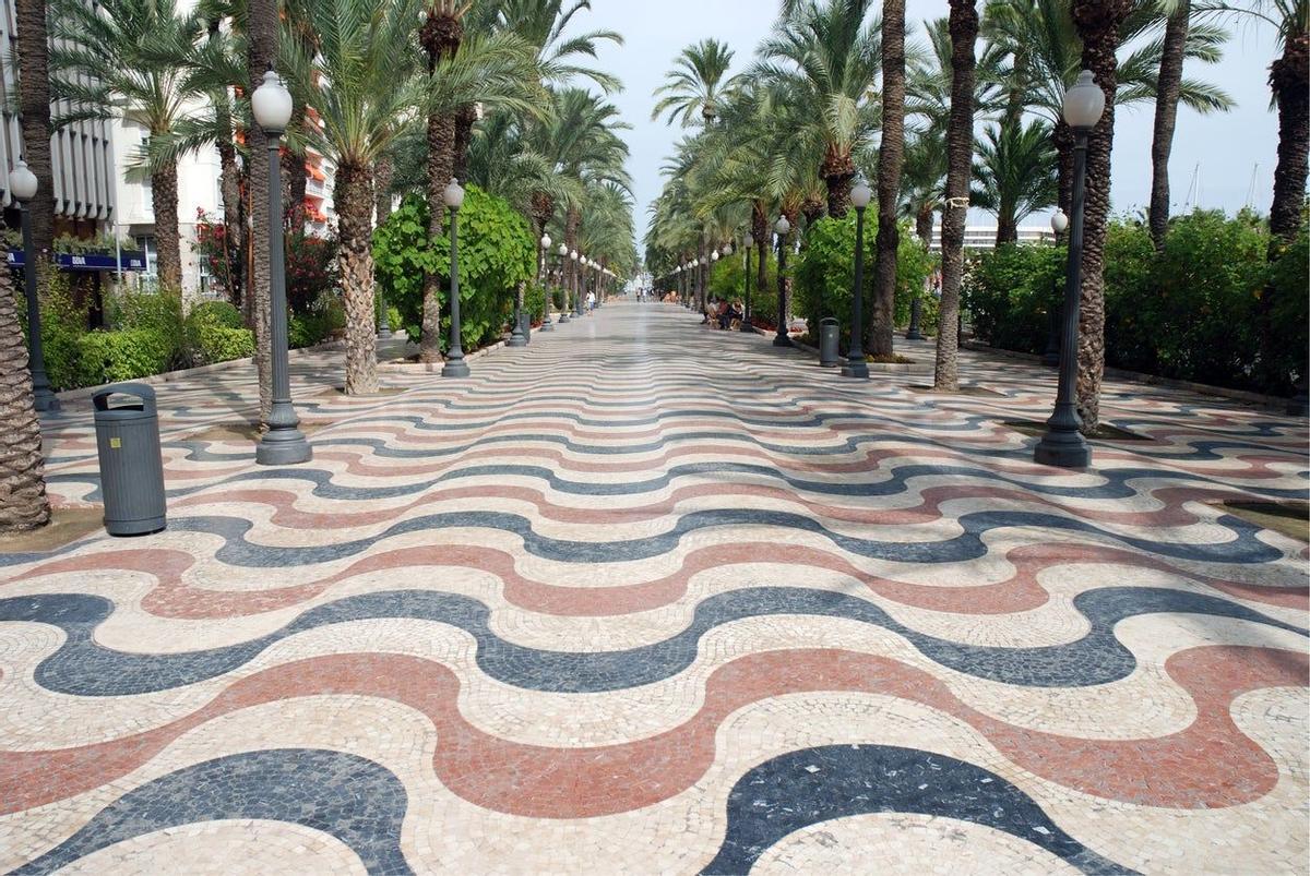 Paseo de la explanada - Alicante