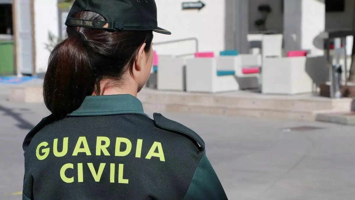 Dos detinguts per robatoris amb el "mètode de l’abraçada" a la província de Girona