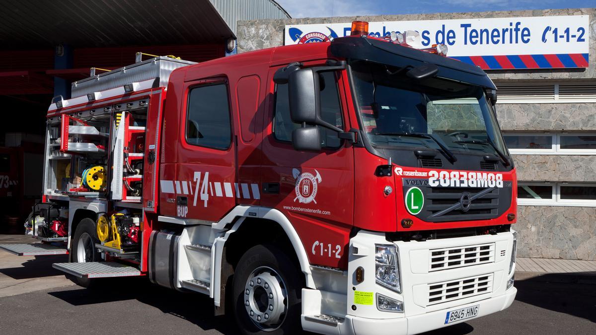 Un cambión de Bomberos de Tenerife.