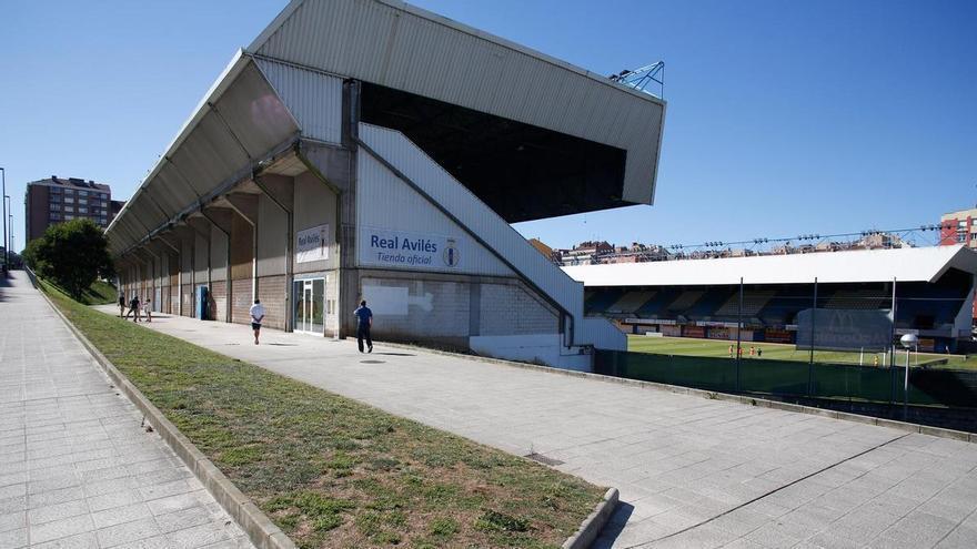 El gobierno de Avilés aspira al uso de algún local del Suárez Puerta en el futuro convenio regulador del estadio