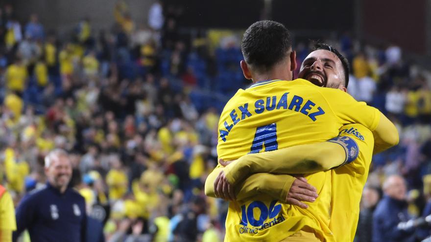 Las Palmas apaga al Valencia y pone rumbo a Europa