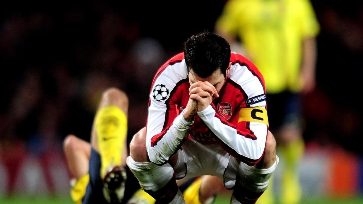 Cesc Fàbregas, lamentándose en un Arsenal - Barça de Champions League de la temporada 2009-10