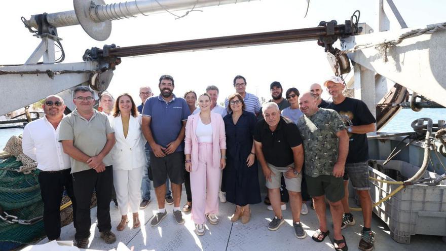 Prohens y Feijóo visitan la cofradía de pescadores de Formentera