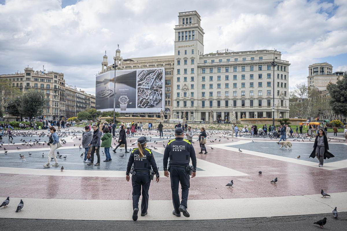 Refuerzan la vigilancia en la Sagrada Família y otros puntos de Barcelona por Semana Santa