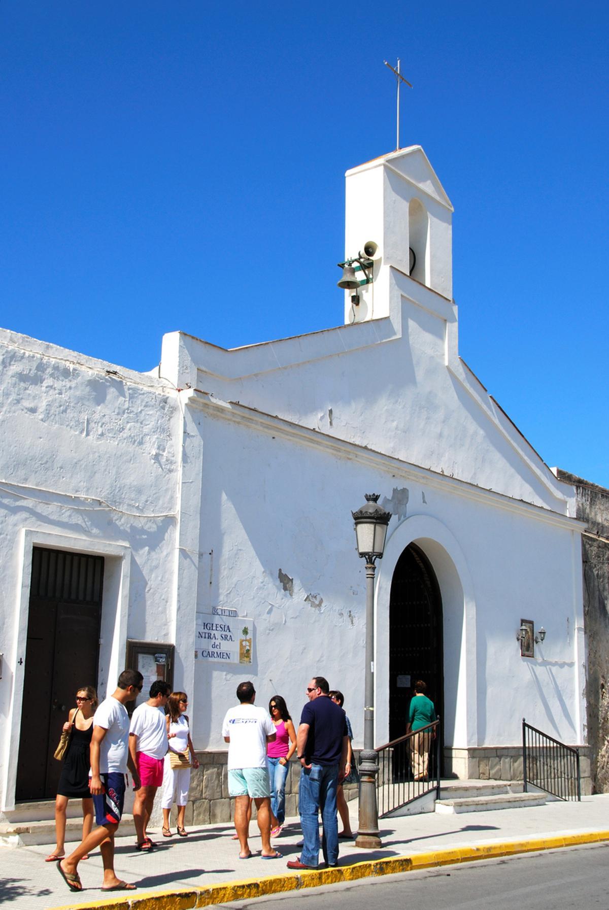 Iglesia de Nuestra Señora del Carmen en Zahara de los Atunes.