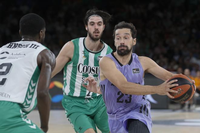 Georgios Tsalmpouris deja el Real Betis Baloncesto para llegar al Bilbao Basket