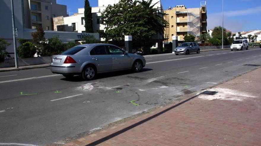 Dos ferits greus en el xoc entre un turisme i una moto a Roses