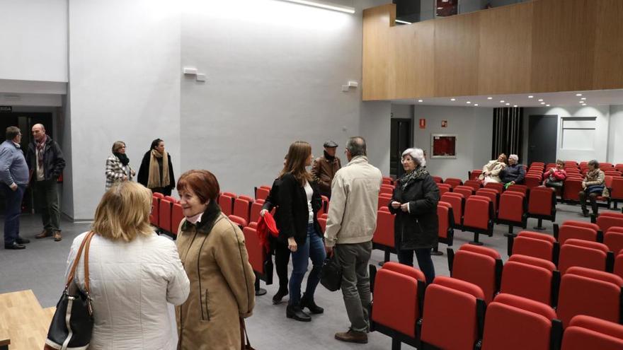Torrente Campanilla reducir Torrent abre su salón de actos municipal remodelado - Levante-EMV
