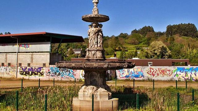 Fuente de las Cuatro Estaciones. // L. O.
