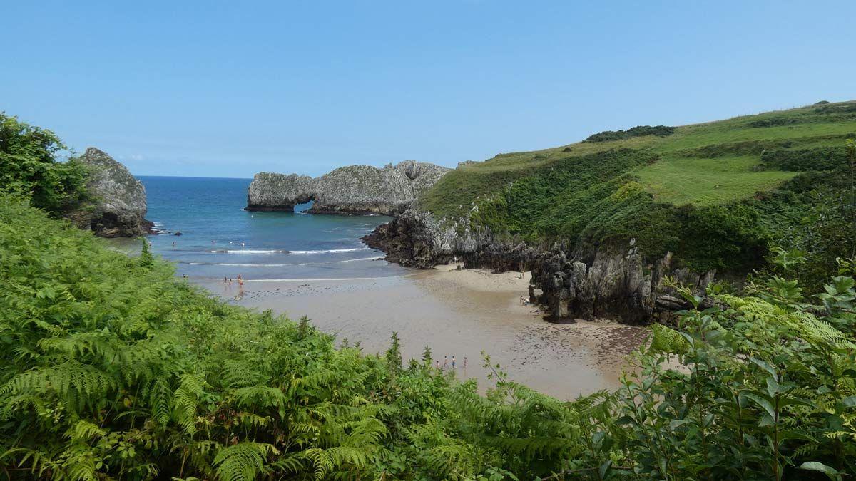 7. Playa Berellín (Cantabria)