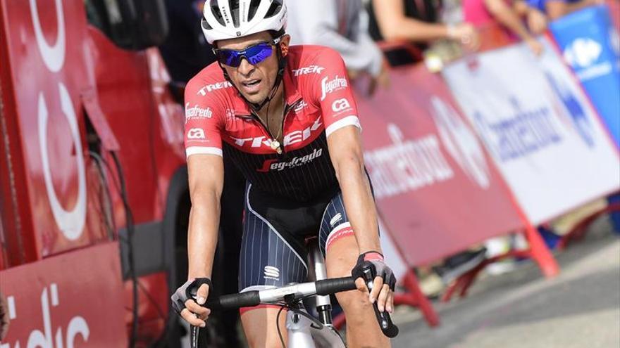 Contador pone el espectáculo y Froome y su equipo la razón