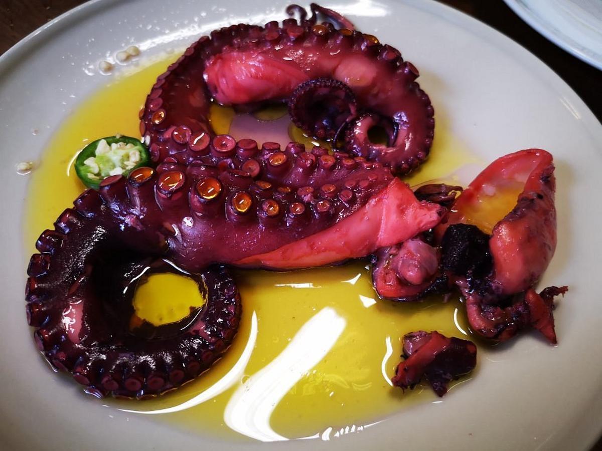 El pulpo es una de las especialidades de la casa