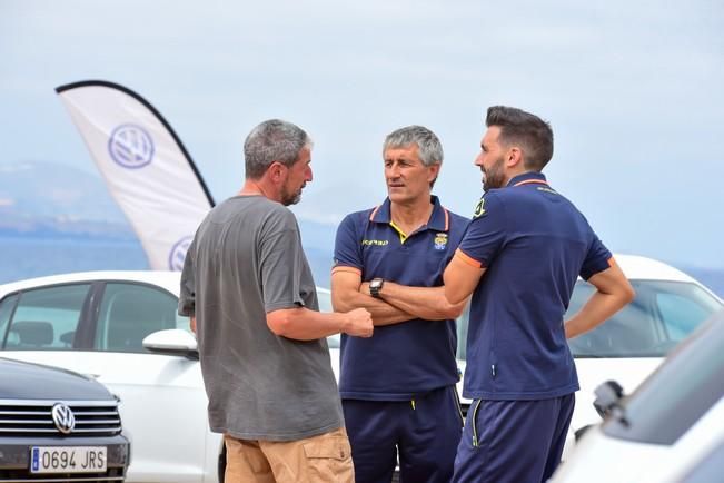 . Entrega de coches Domingo Alonso a los ...