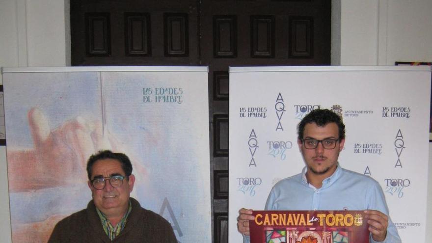 El alcalde de Toro, Tomás del Bien, junto al concejal de Festejos, Juan Antonio Rodríguez presentan el carnaval