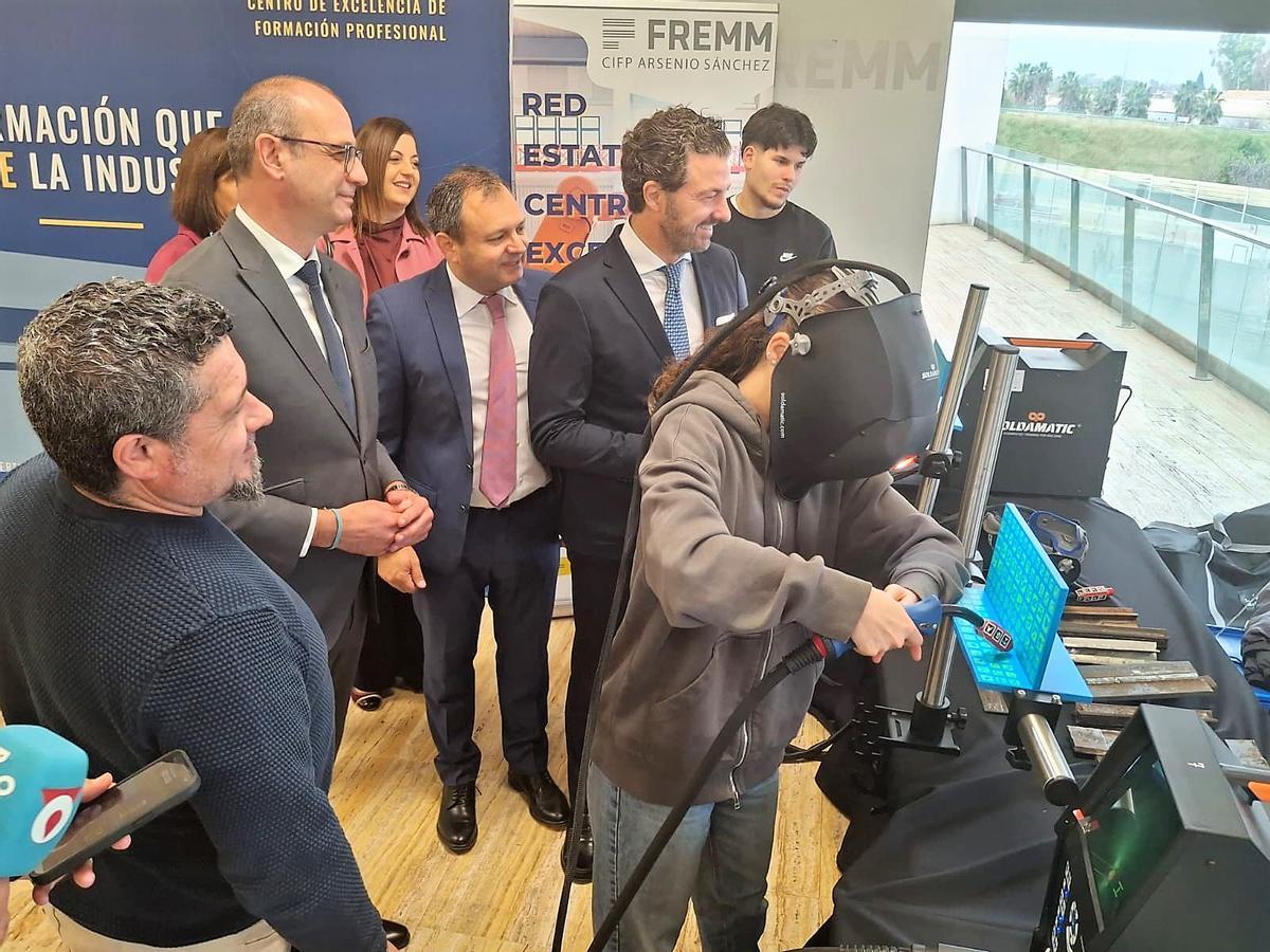 El consejero Marçin durante la jornada de Fremm sobre logística.