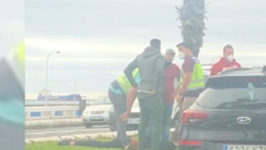 Evitan a un hombre quitarse la vida en la Avenida Marítima