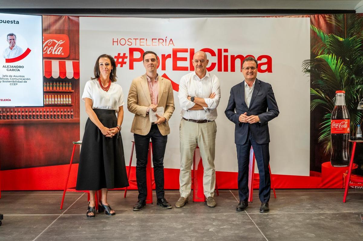 Foto de familia de la mesa redonda 'Unidos por el cambio: la respuesta institucional al reto climático'