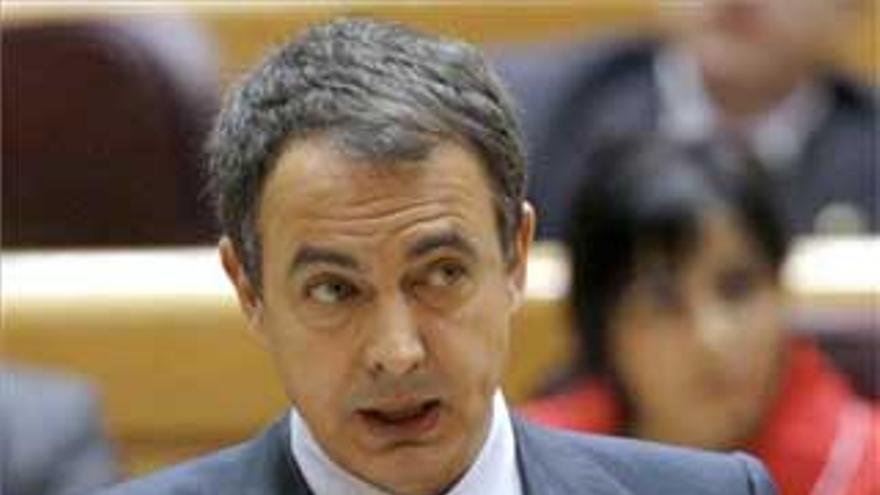 Zapatero asegura que buscará el acuerdo con el PP en política antiterrorista