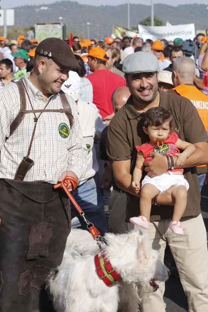 Multitudinaria manifestación en defensa del mundo rural.