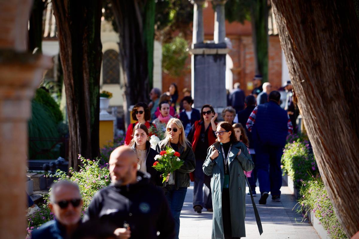 Dia de todos los santos cementerio San Rafael