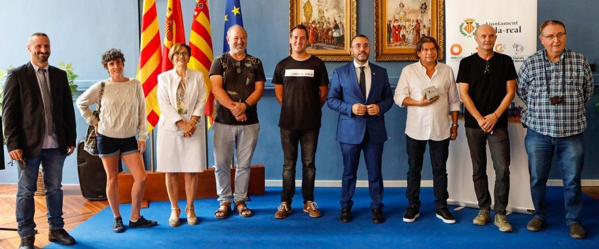 El dramaturgo y actor colombiano Venus Albeiro Silva recibió ayer el premio Ramón Batalla del 2021.
