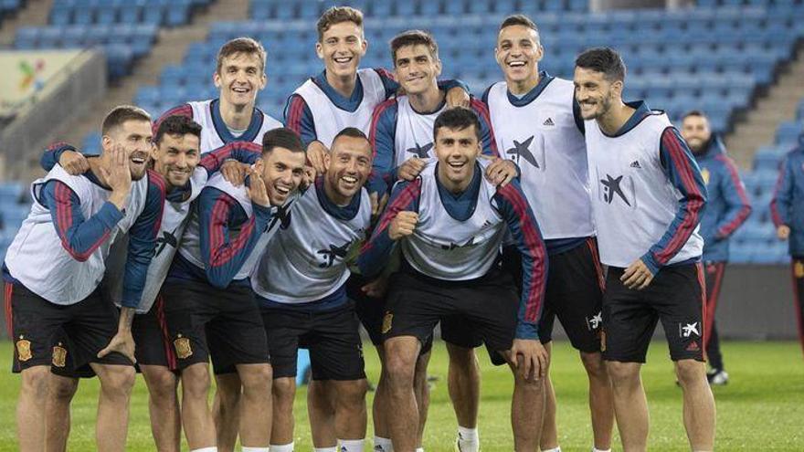 La Roja más amarilla, a por el pase a la Eurocopa