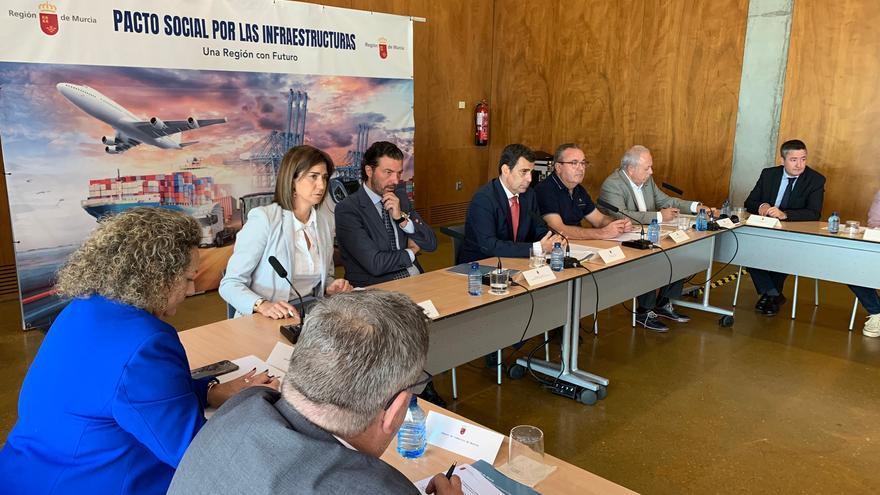 Crean el plenario del Pacto de Infraestructuras del Transporte para impulsar los proyectos estratégicos