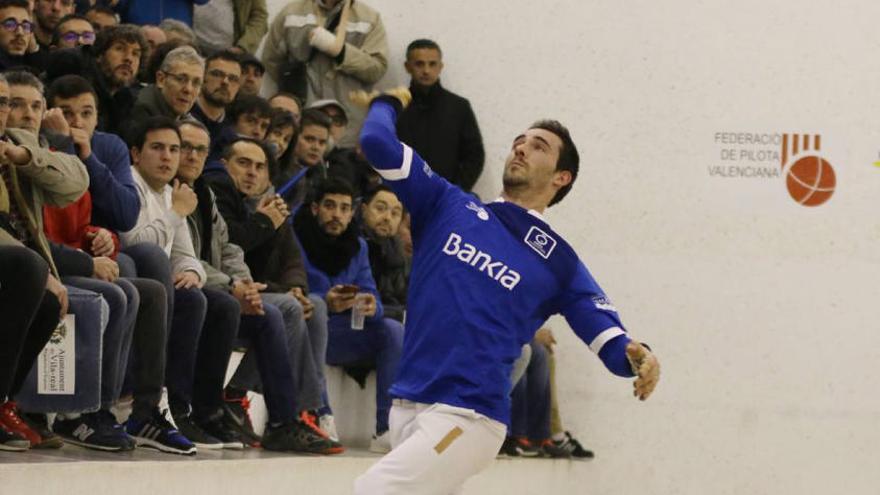 Nacho és el segon classificat per als quarts de final.