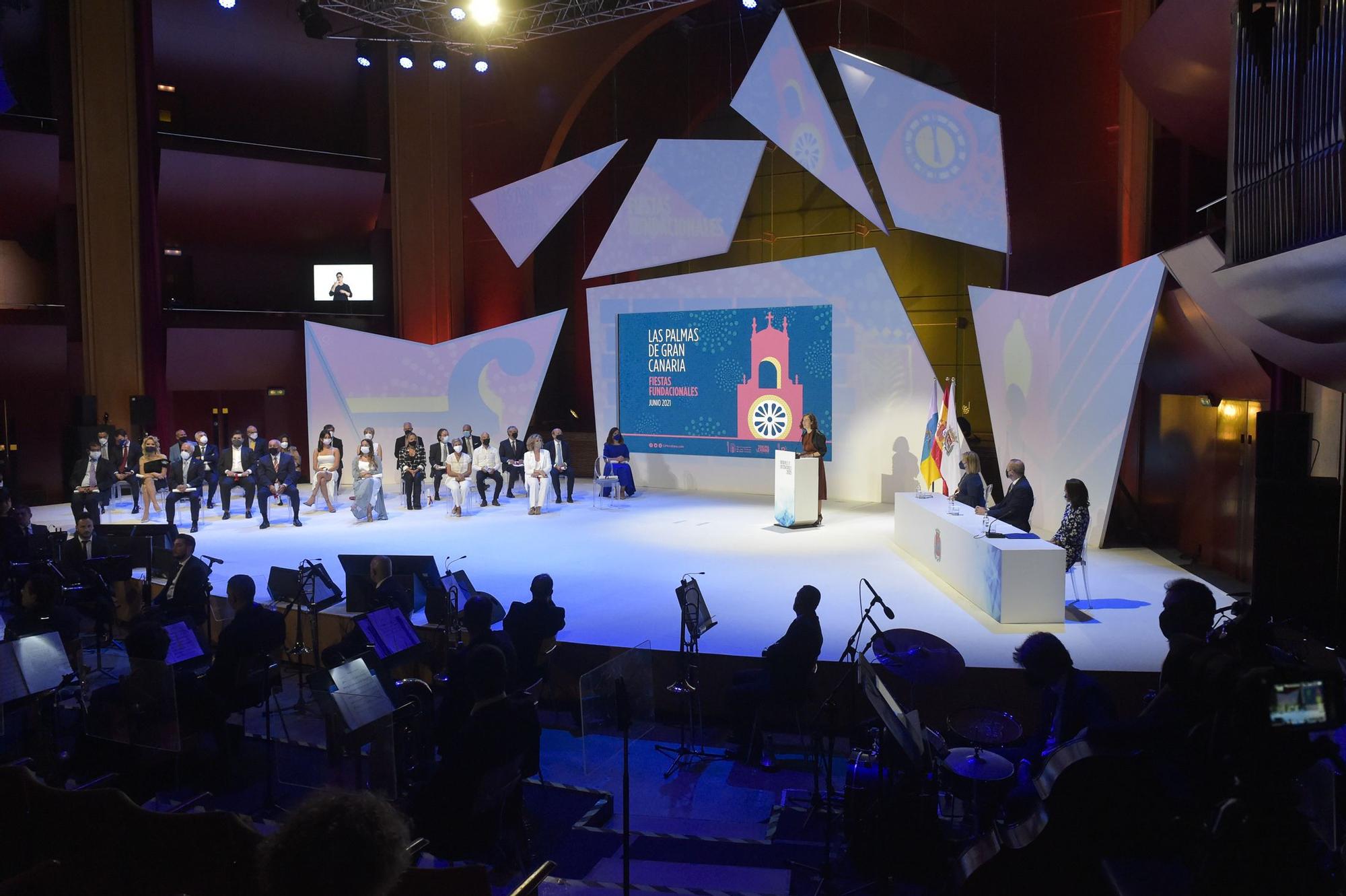 Entrega de distinciones del Ayuntamiento de Las Palmas de Gran Canaria en las Fiestas Fundacionales 2021