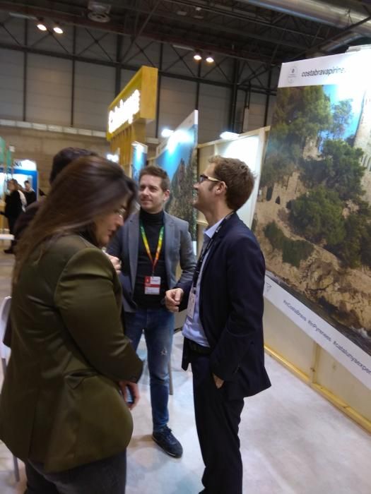 Les autoritats altempordaneses fent promoció a Fitur.