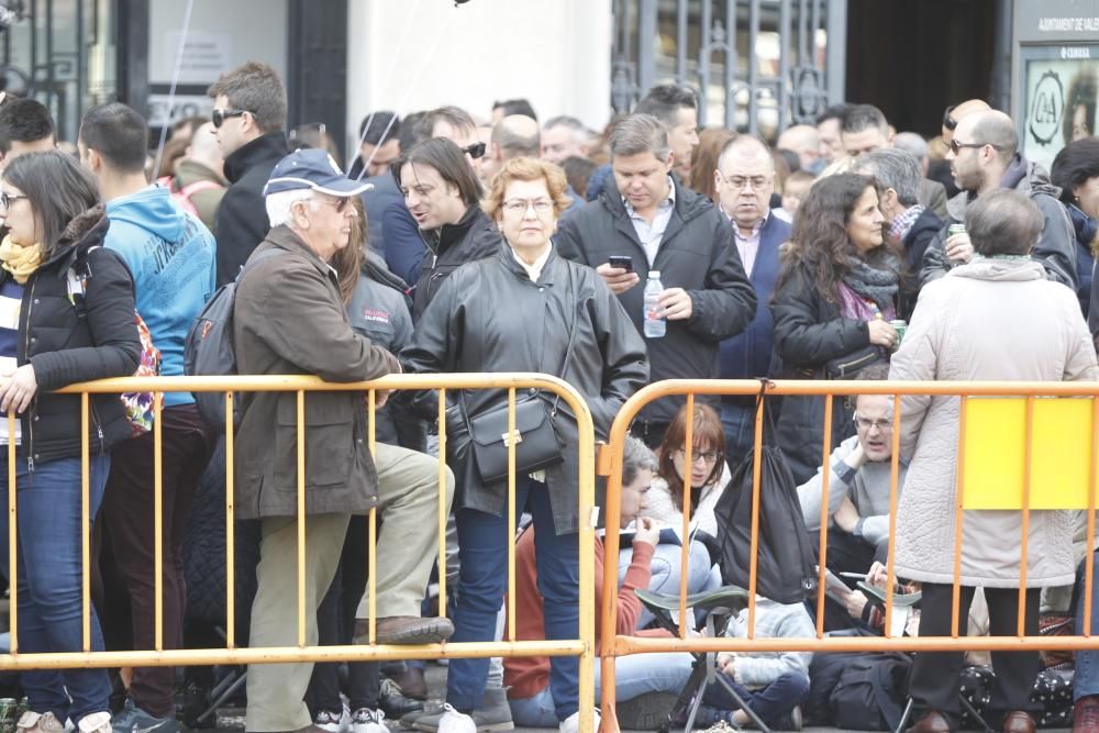 Búscate en la mascletà del 18 de marzo