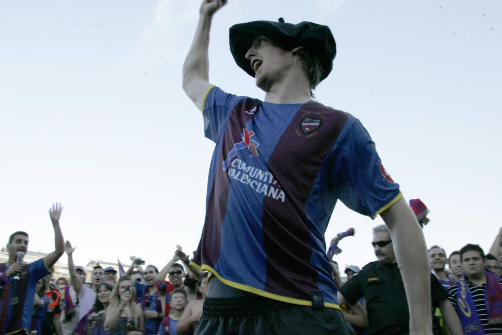 Galería: Las mejores imágenes del ascenso del Levante en 2010