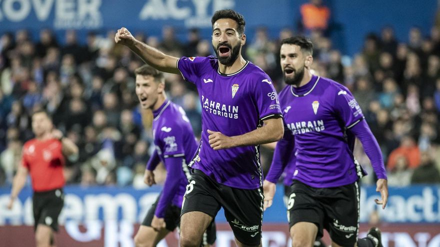 Rubén Alves seguirá en el Córdoba CF: el central, fichado hasta 2028