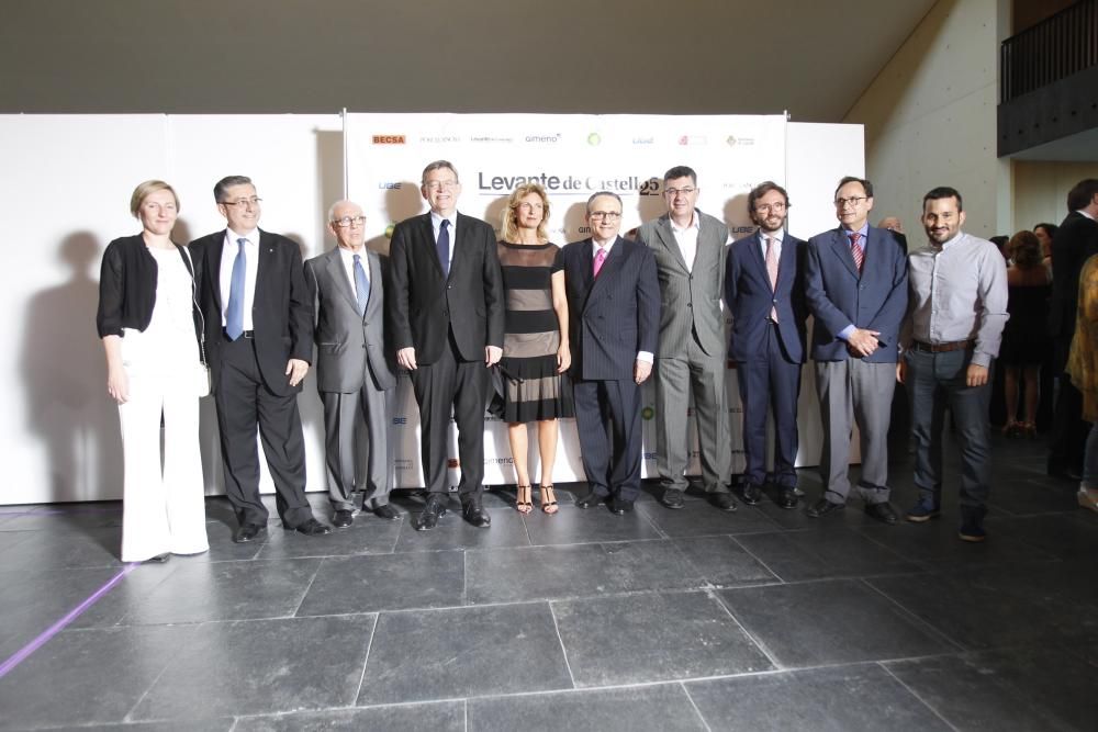 María José Salvador, José Beltrán, Jesús Prado, Ximo Puig, Amparo Marco, Javier Moll, Enric Morera, Aitor Moll, Vicent Soler y Vicent Marzà. Fotos: Eduardo Ripoll.