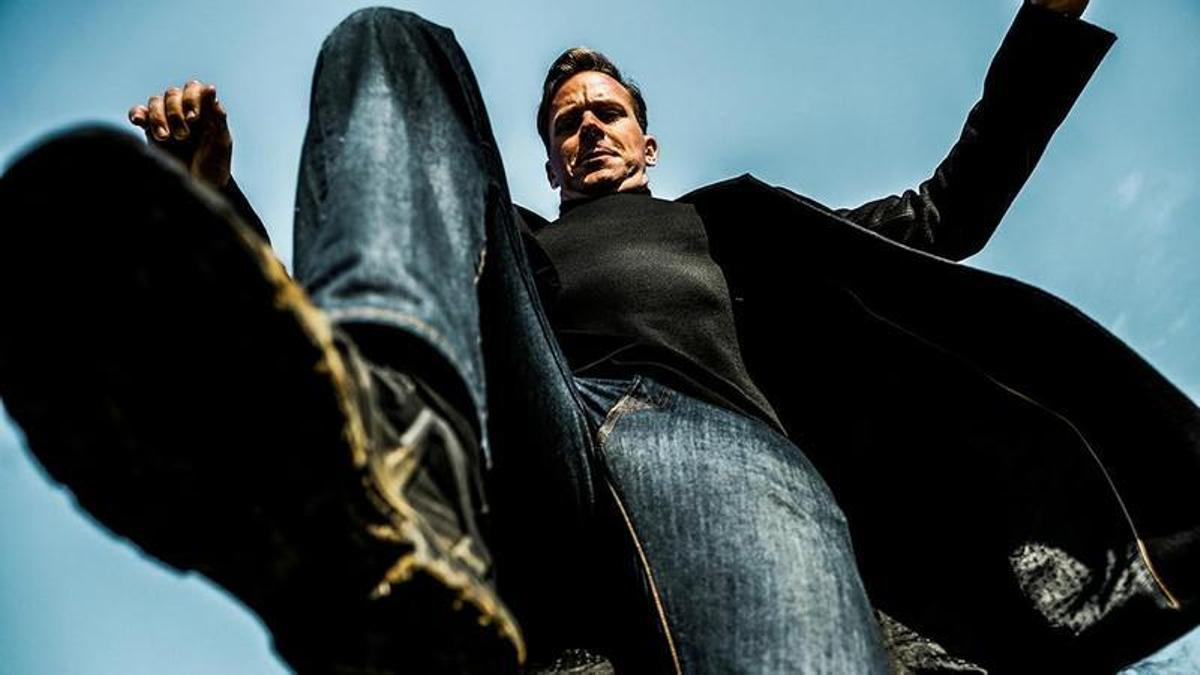 'Citizen Vigilante'.