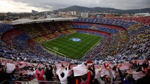 El partido de cuartos de final de la Champions femenina entre el Barça y el Real Madrid registró 91.553 espectadores, un récord en la historia del fútbol femenino.