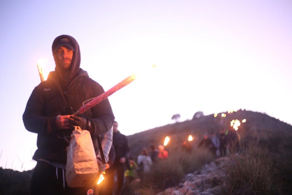 Bajada de los Reyes Magos desde el Monte Bolón de Elda.