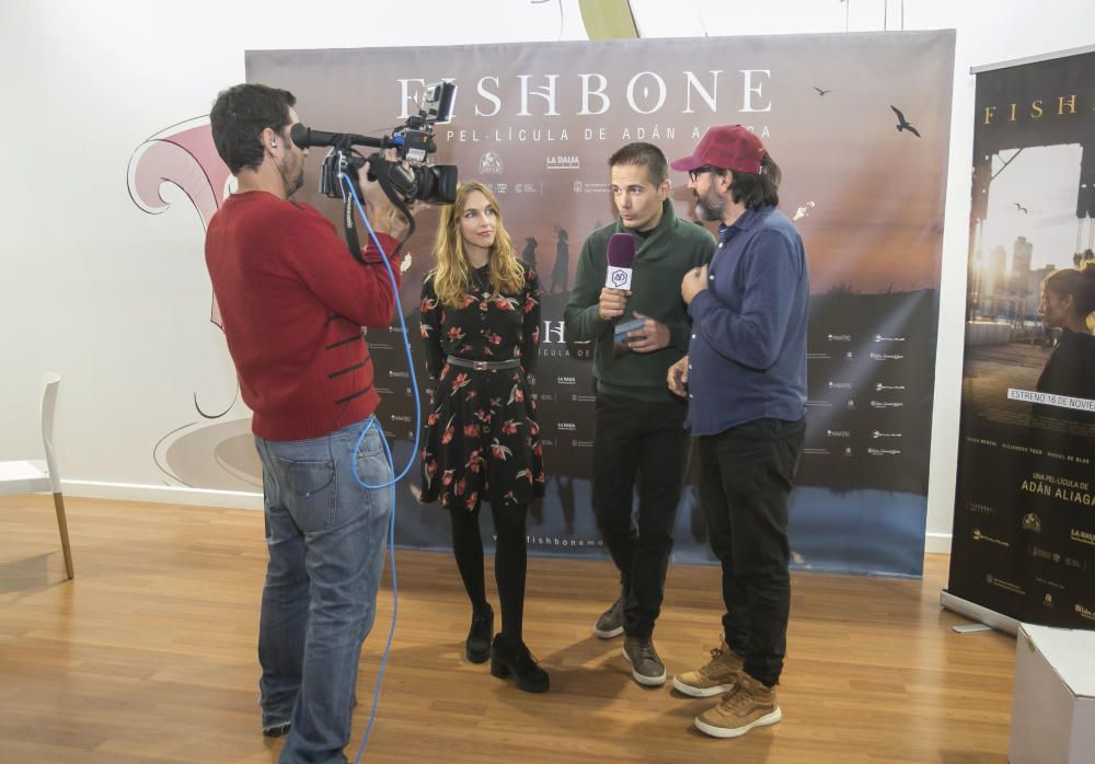 Proyección de la película Fishbone en los cines Panoramis de Alicante