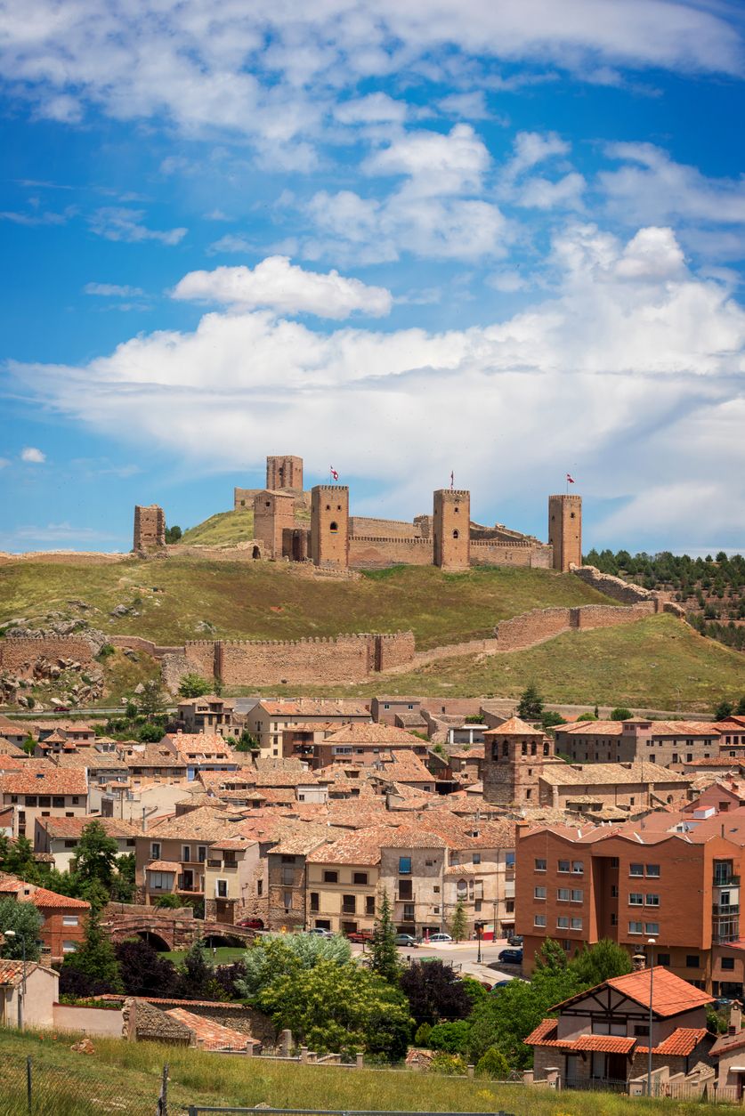 El castillo sobre la ciudad de Molina de Aragón