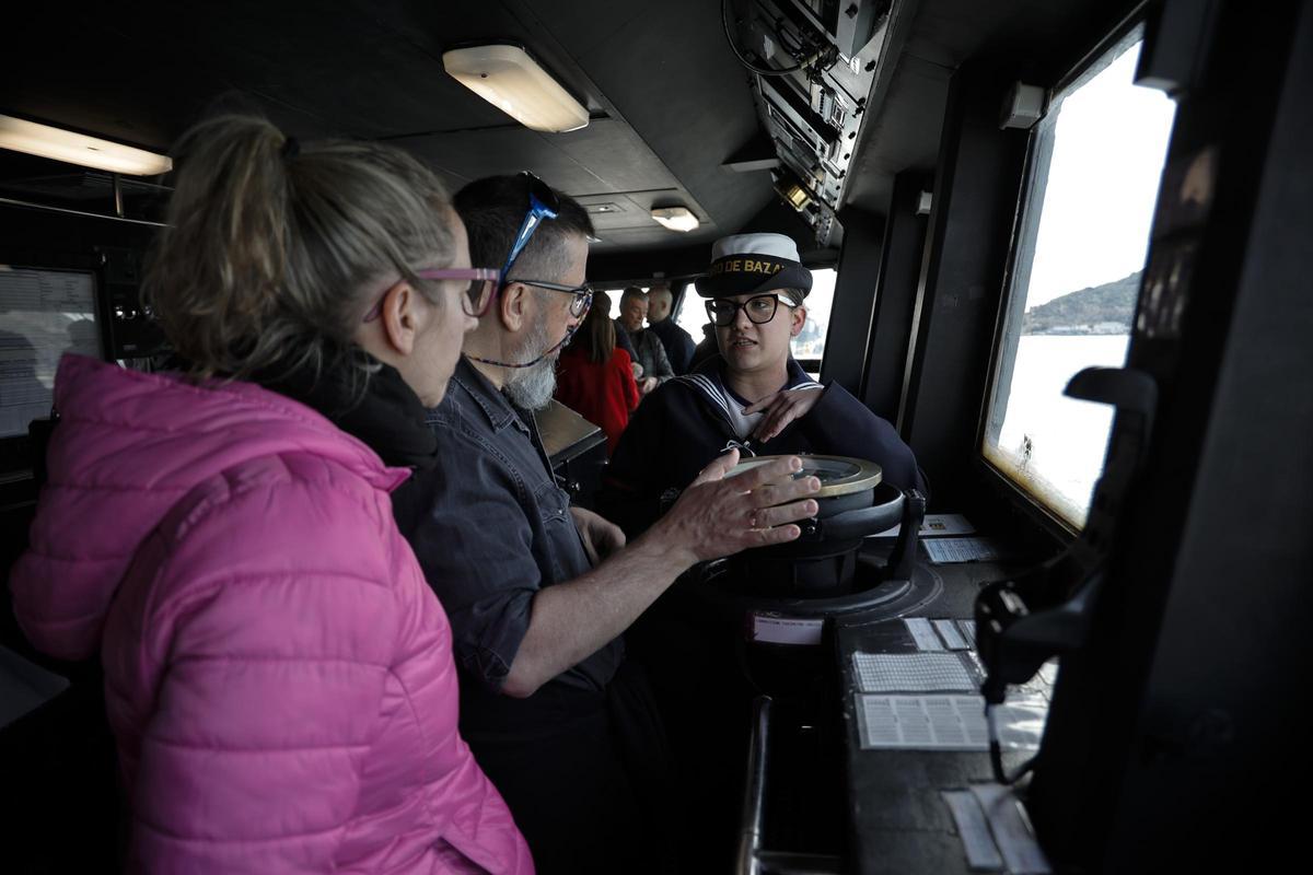 Las fotos de la fragata Álvaro de Bázan durante su visita a Cartagena