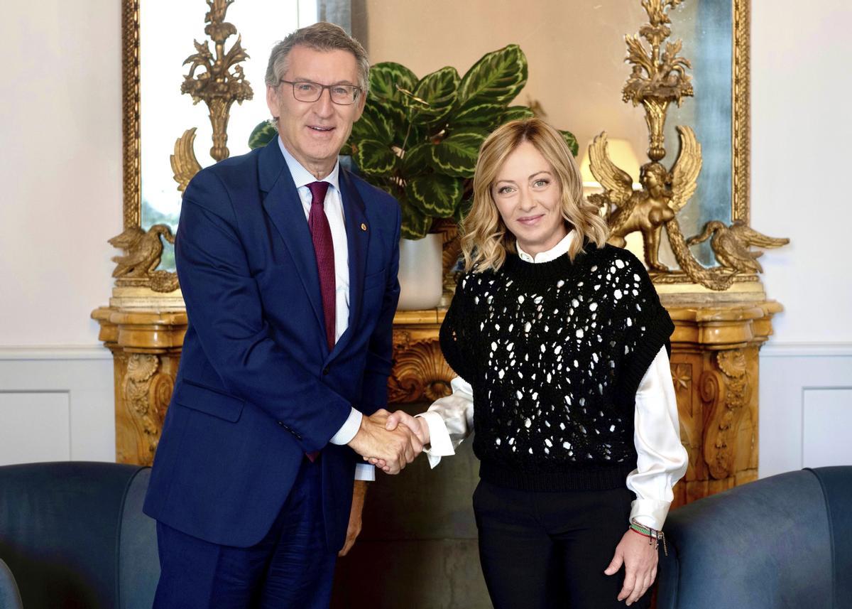 El presidente del Partido Popular, Alberto Núñez Feijóo, se reúne este jueves en Roma con la primera ministra italiana, Giorgia Meloni.