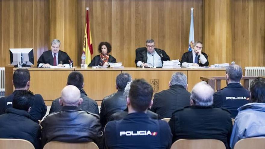 Tribunal de la Audiencia Provincial durante el juicio por el secuestro del maderero de Cambre.