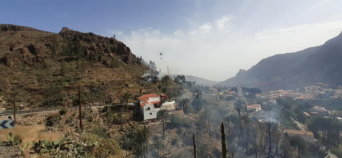 Incendio forestal en Fataga Incendio forestal en Fataga