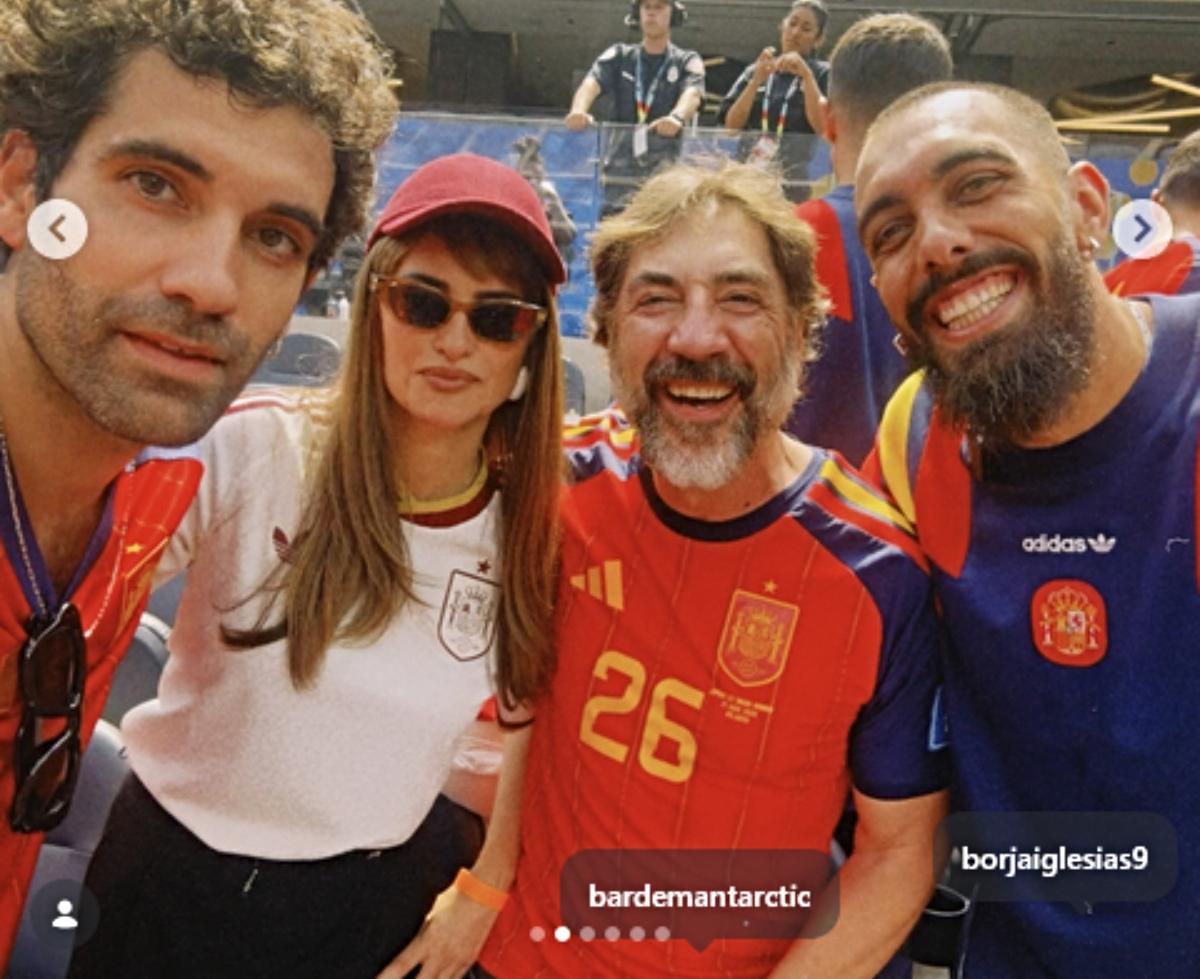 Tamar Novas, Penélope Cruz, Javier Bardem y Borja iglesias