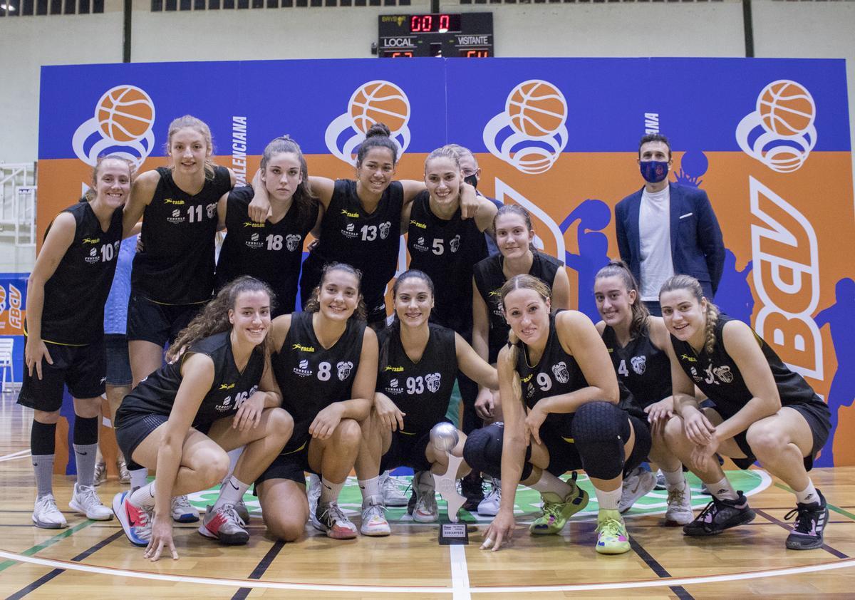 El NB Paterna, equipo de LF Challenge, subcampeón de la Lliga Valenciana Femenina 2021